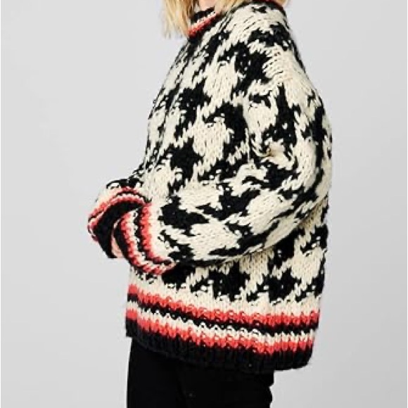 Blank NYC Black and Cream Knit Sweater - Picture 2 of 4